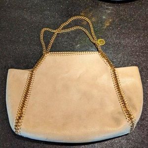 Shaggy Deer Reversible Faux Leather Tote
STELLA MCCARTNEY